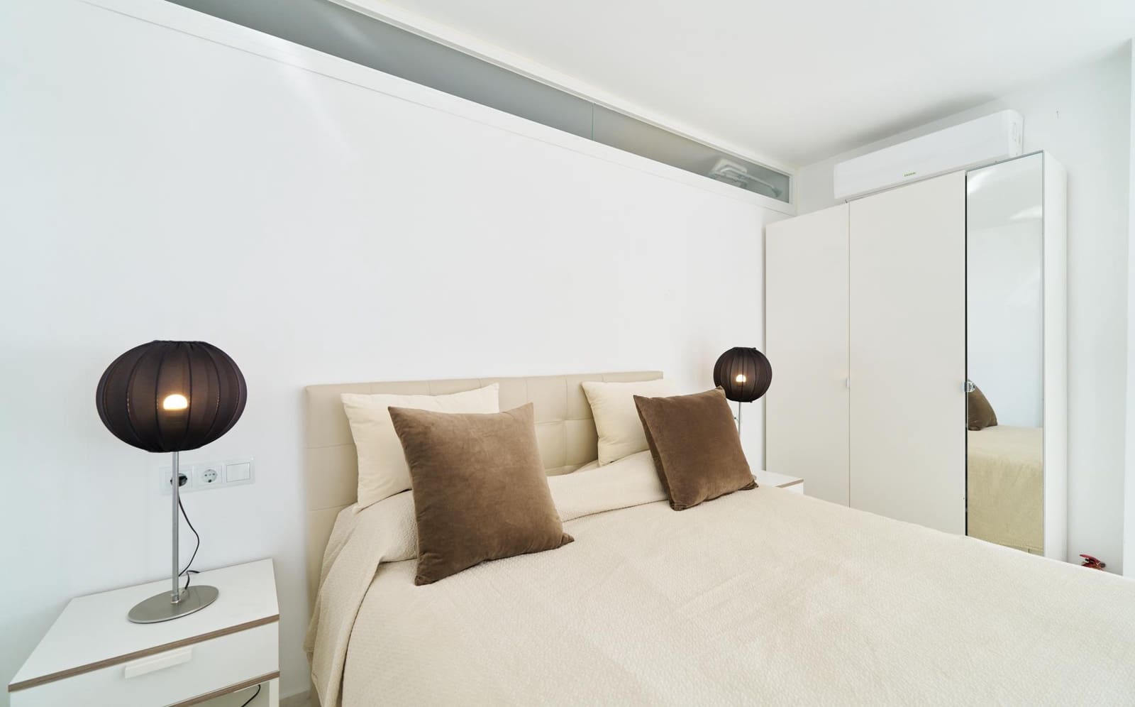 2 slaapkamer Appartement te koop in Marbella - € 485.000 (Ref: 9816042)
