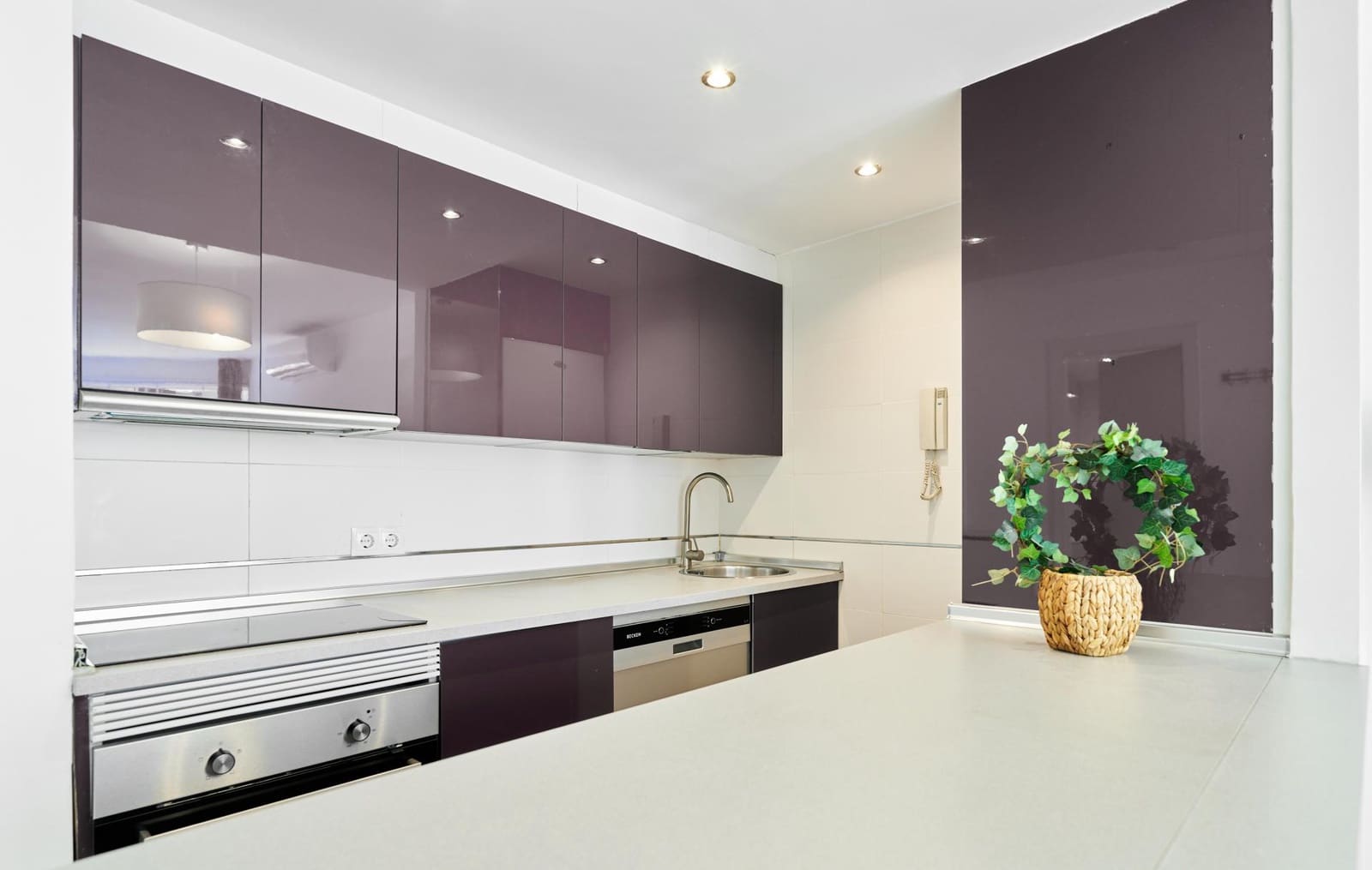 2 slaapkamer Appartement te koop in Marbella - € 485.000 (Ref: 9816042)