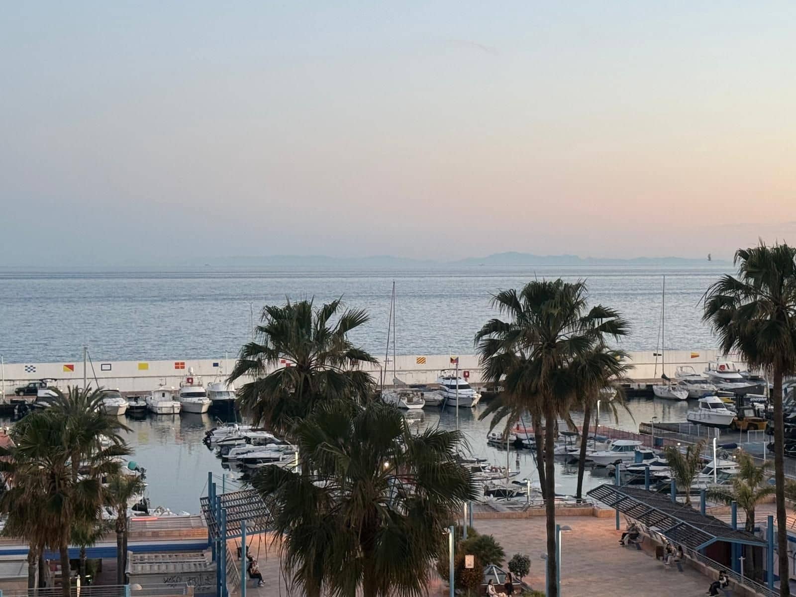 2 slaapkamer Appartement te koop in Marbella - € 485.000 (Ref: 9816042)