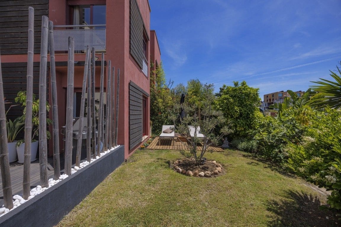 3 soveværelse Villa til salg i Los Flamingos med swimmingpool garage - € 585.000 (Ref: 9825052)
