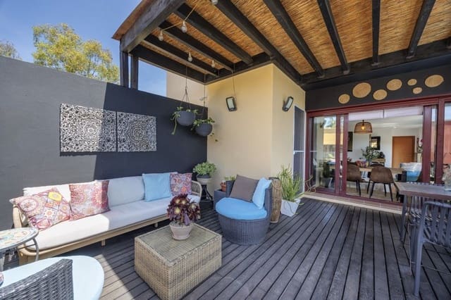 3 soveværelse Villa til salg i Los Flamingos, Benahavís med swimmingpool garage - € 585.000 (Ref: 9825052)