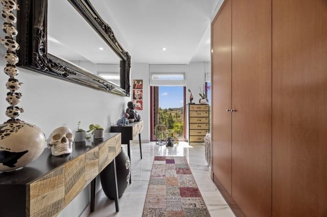 3 soveværelse Villa til salg i Los Flamingos, Benahavís med swimmingpool garage - € 585.000 (Ref: 9825052)