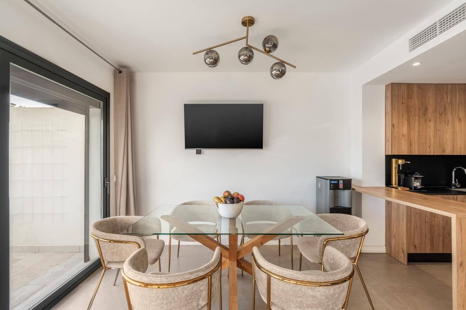 3 camera da letto Villetta a Schiera in vendita in El Paraiso con piscina - 599.000 € (Rif: 9825053)