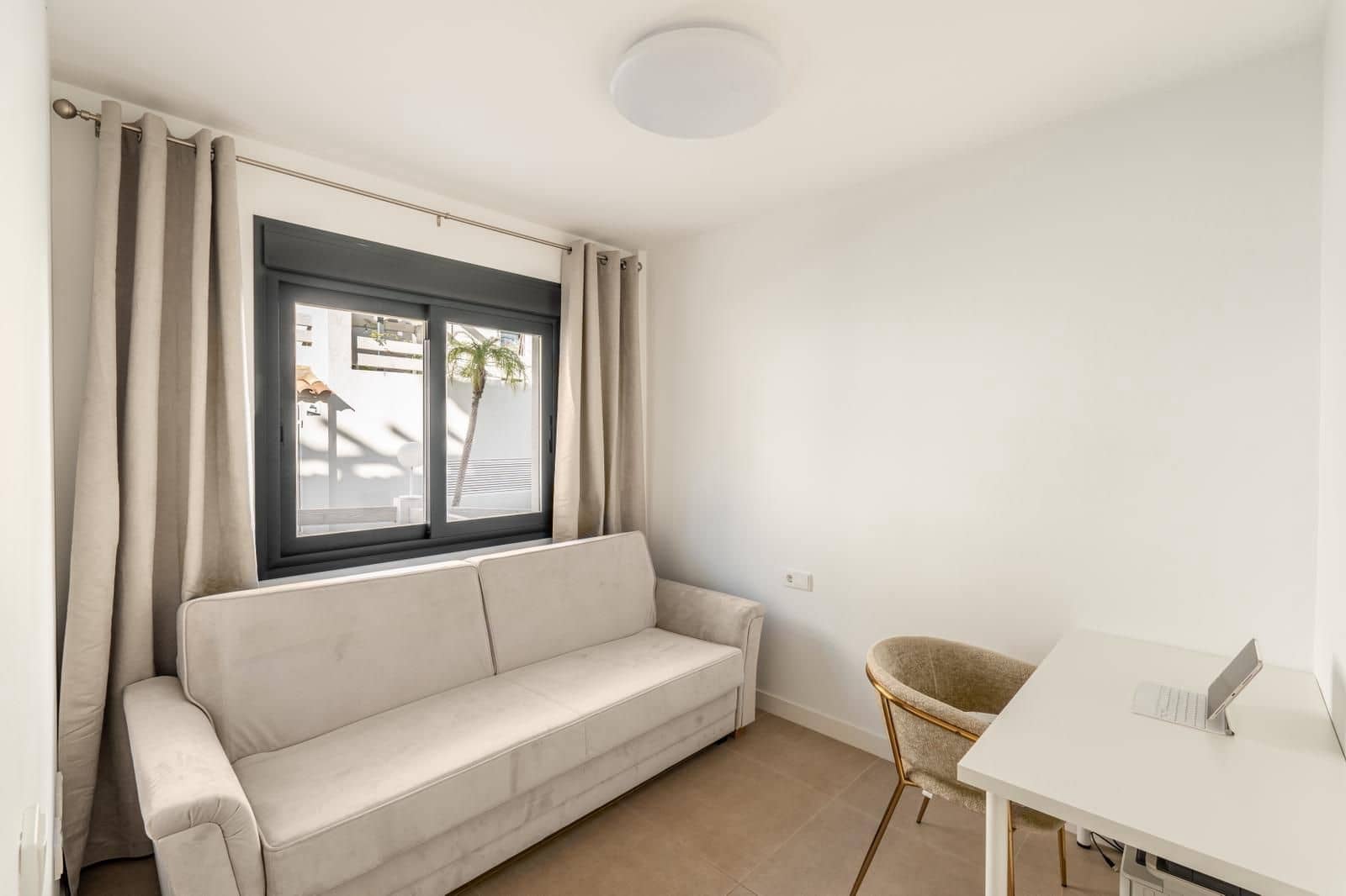 3 camera da letto Villetta a Schiera in vendita in El Paraiso con piscina - 599.000 € (Rif: 9825053)