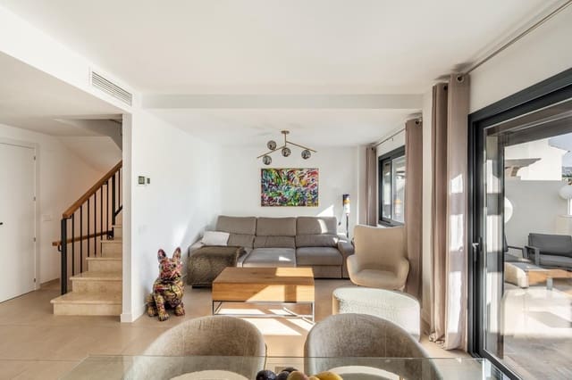 3 sypialnia Dom szeregowy na sprzedaż w El Paraiso, Estepona z basenem - 599 000 € (Ref: 9825053)
