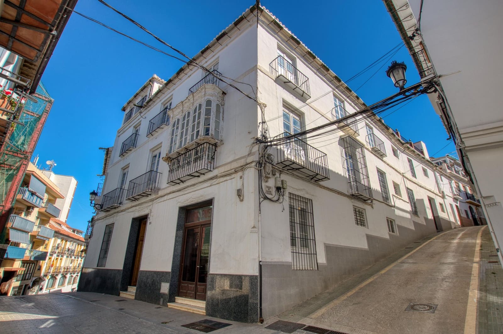 12 sovrum Radhus till salu i Velez-Malaga med pool - 1 100 000 € (Ref: 9831921)