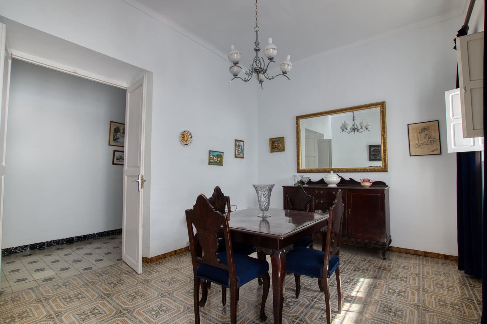 12 sovrum Radhus till salu i Velez-Malaga med pool - 1 100 000 € (Ref: 9831921)