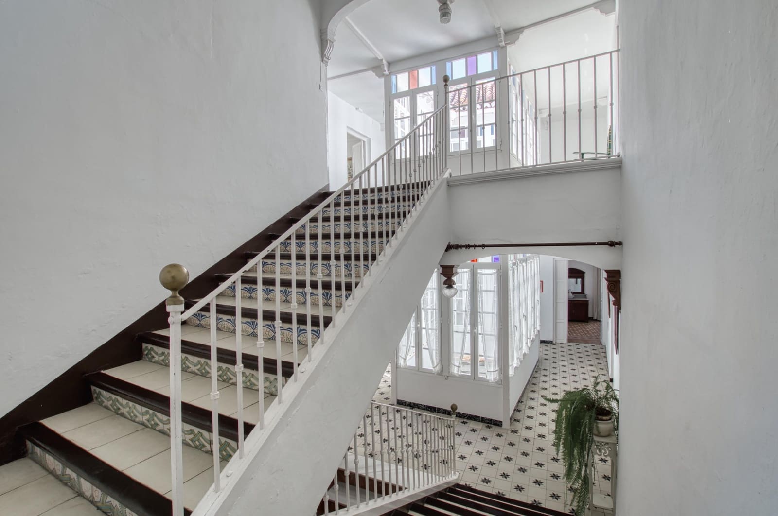 12 sovrum Radhus till salu i Velez-Malaga med pool - 1 100 000 € (Ref: 9831921)