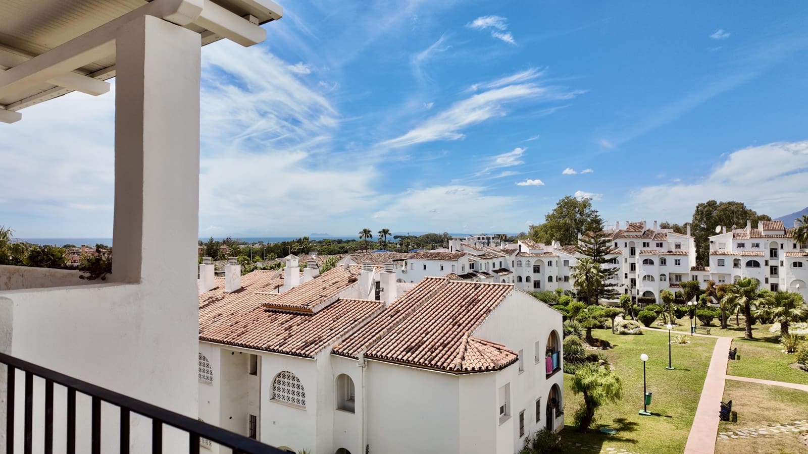2 camera da letto Attico in vendita in El Paraiso con piscina - 285.000 € (Rif: 9839737)
