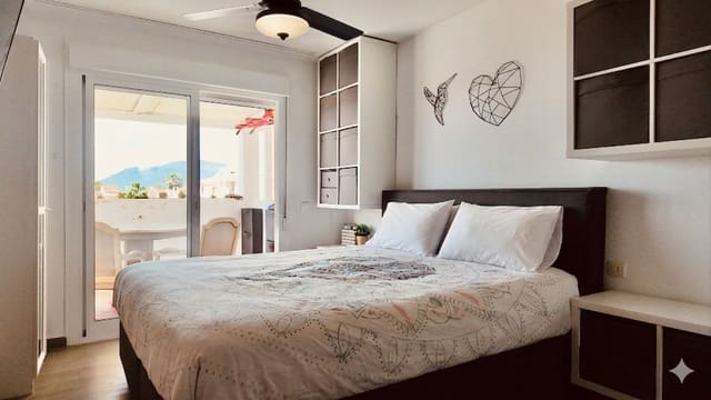 2 soveværelse Penthouse til salg i Nueva Atalaya, Estepona med swimmingpool garage - € 269.000 (Ref: 9839737)