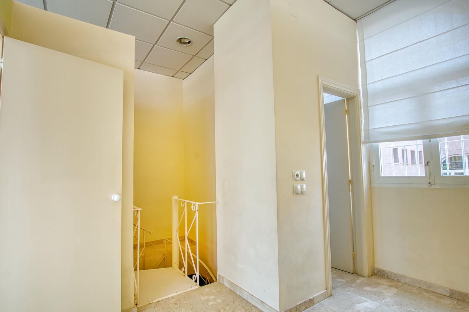 1 soveværelse Erhverv til salg i Torrox-Costa - € 850.000 (Ref: 9849635)