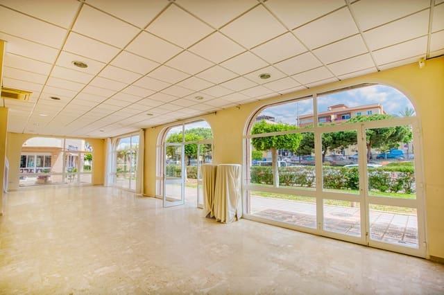 1 quarto Comercial para venda em Centro Internacional, Torrox - 850 000 € (Ref: 9849635)