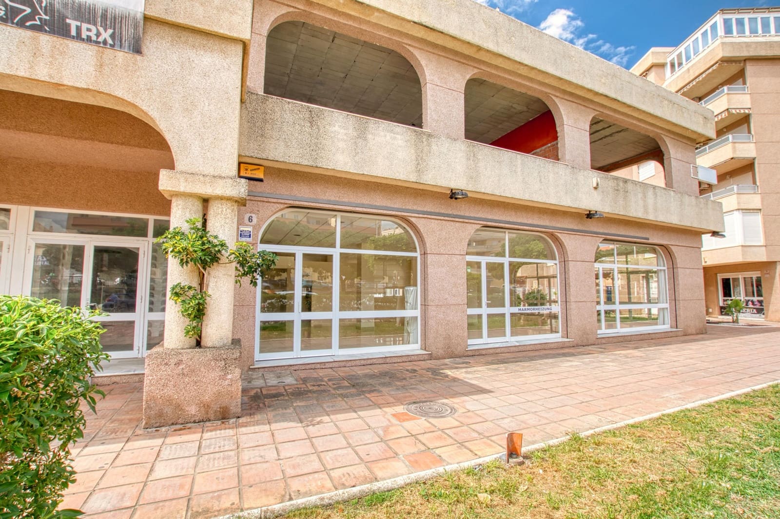 1 soveværelse Erhverv til salg i Torrox-Costa - € 850.000 (Ref: 9849635)