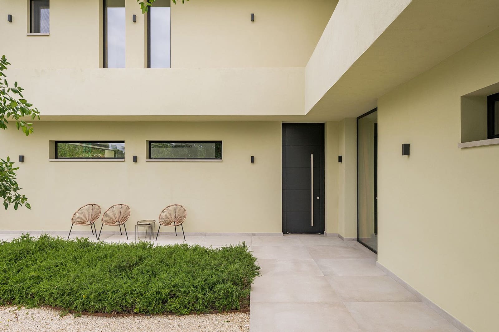 5 bedroom Villa for sale in Benahavis with pool - € 4,150,000 (Ref: 9849637)