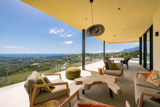 5 bedroom Villa for sale in Benahavís with pool garage - € 4,150,000 (Ref: 9849637)