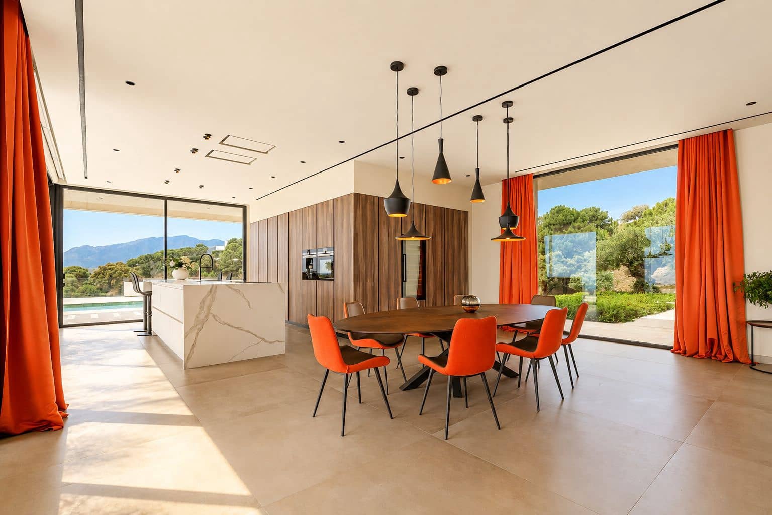 5 bedroom Villa for sale in Benahavis with pool garage - € 4,150,000 (Ref: 9849637)