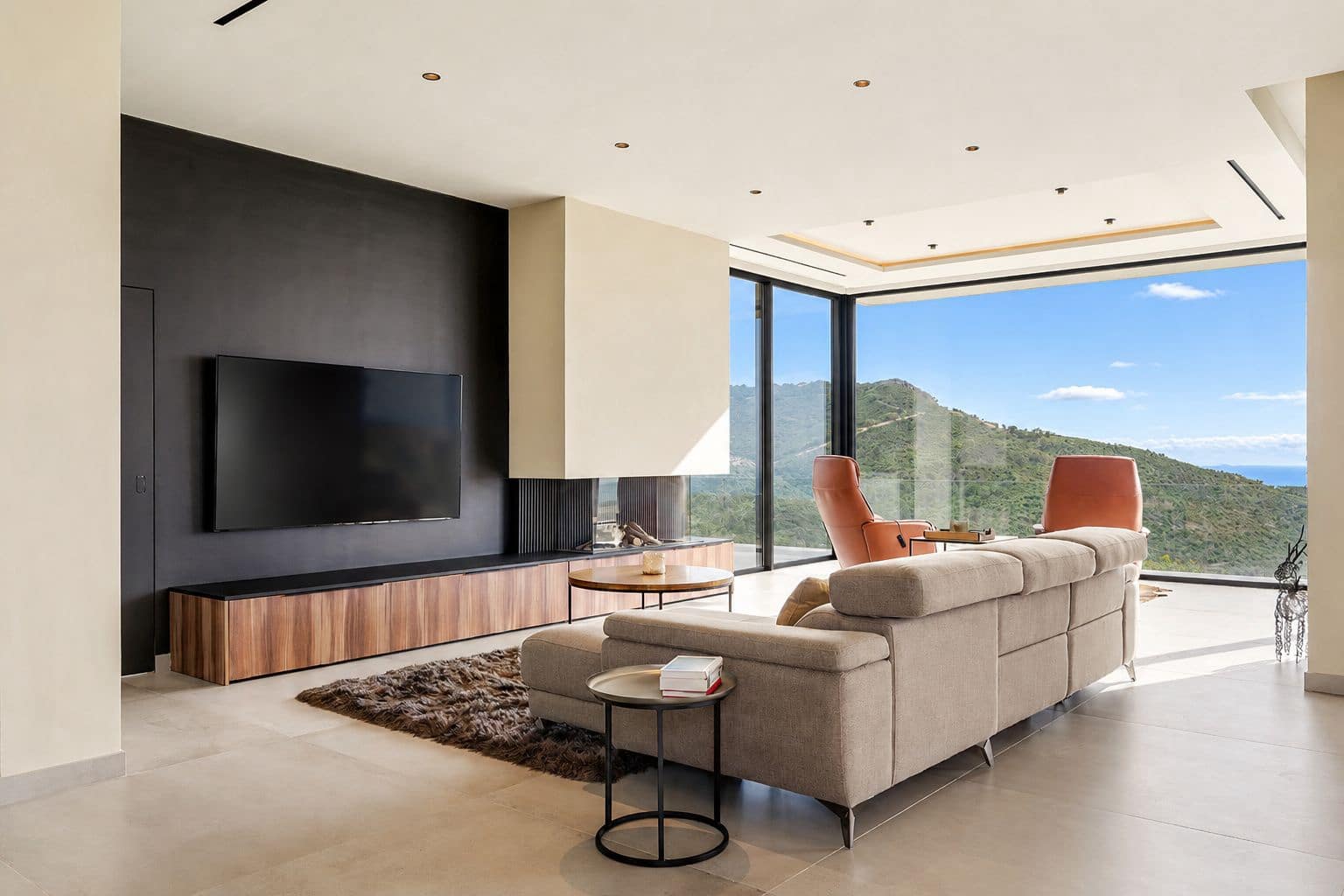 5 bedroom Villa for sale in Benahavis with pool garage - € 4,150,000 (Ref: 9849637)
