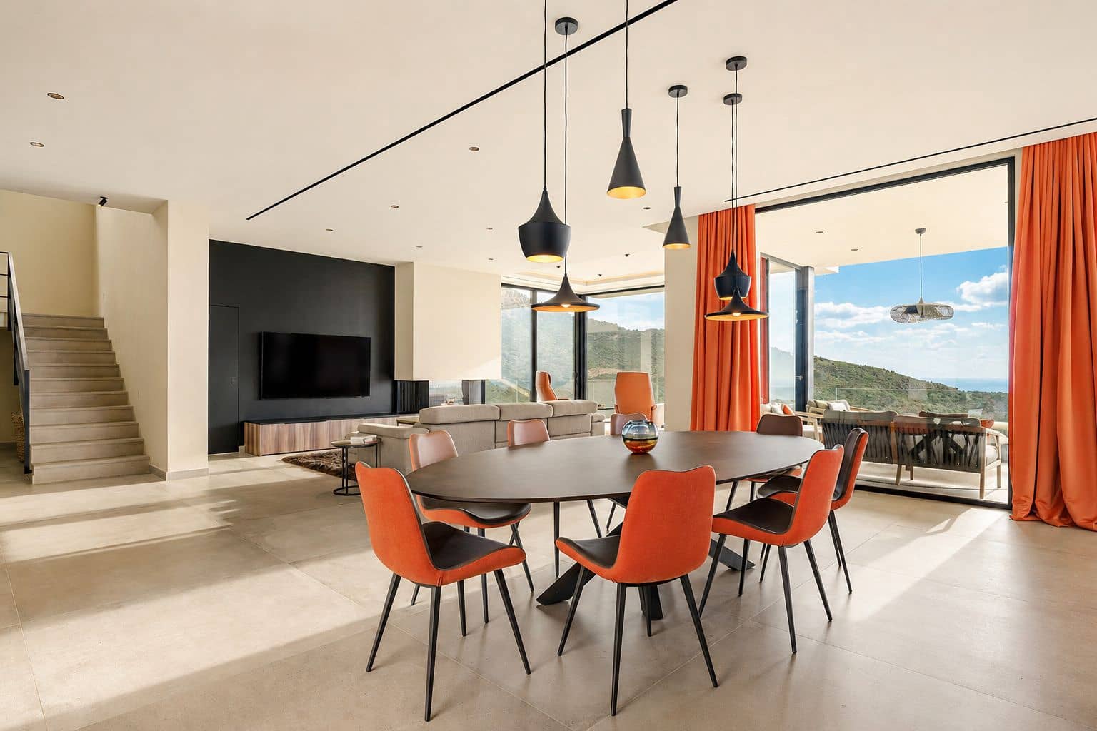 5 bedroom Villa for sale in Benahavis with pool garage - € 4,150,000 (Ref: 9849637)