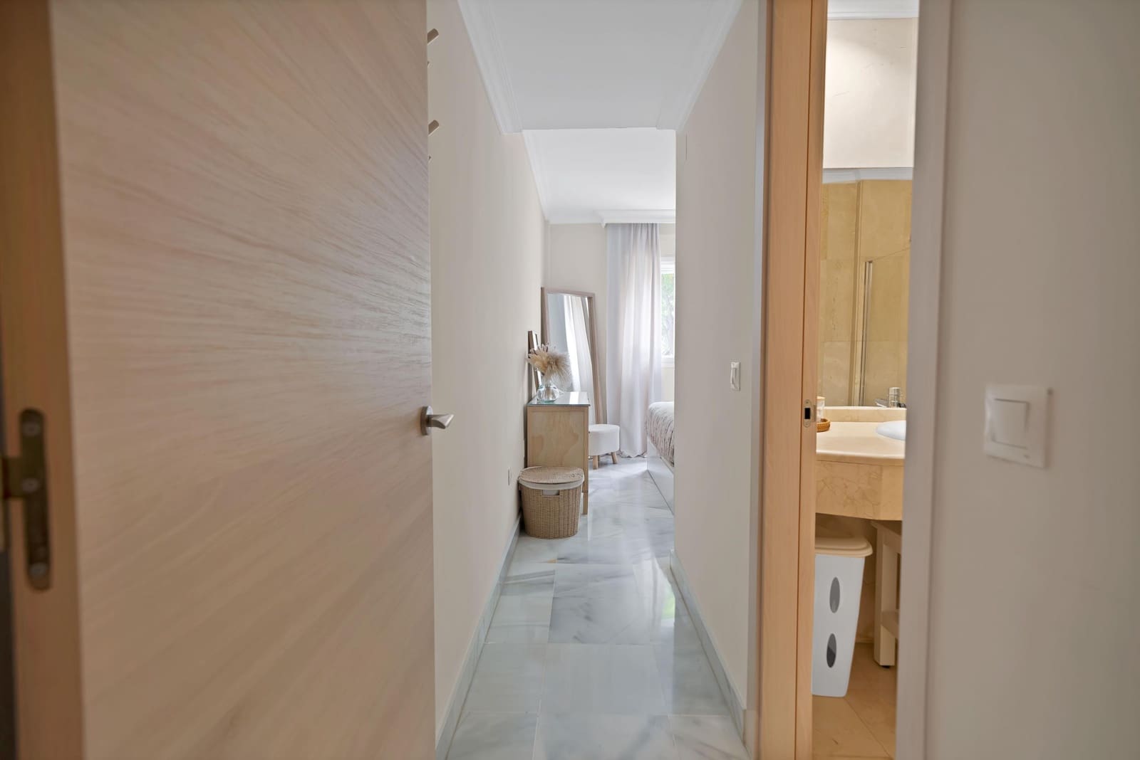 2 bedroom Apartment for sale in Marbella with pool garage - € 519,000 (Ref: 9855686)