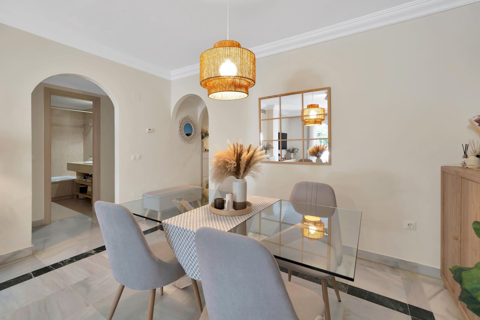 2 bedroom Apartment for sale in Marbella with pool garage - € 519,000 (Ref: 9855686)