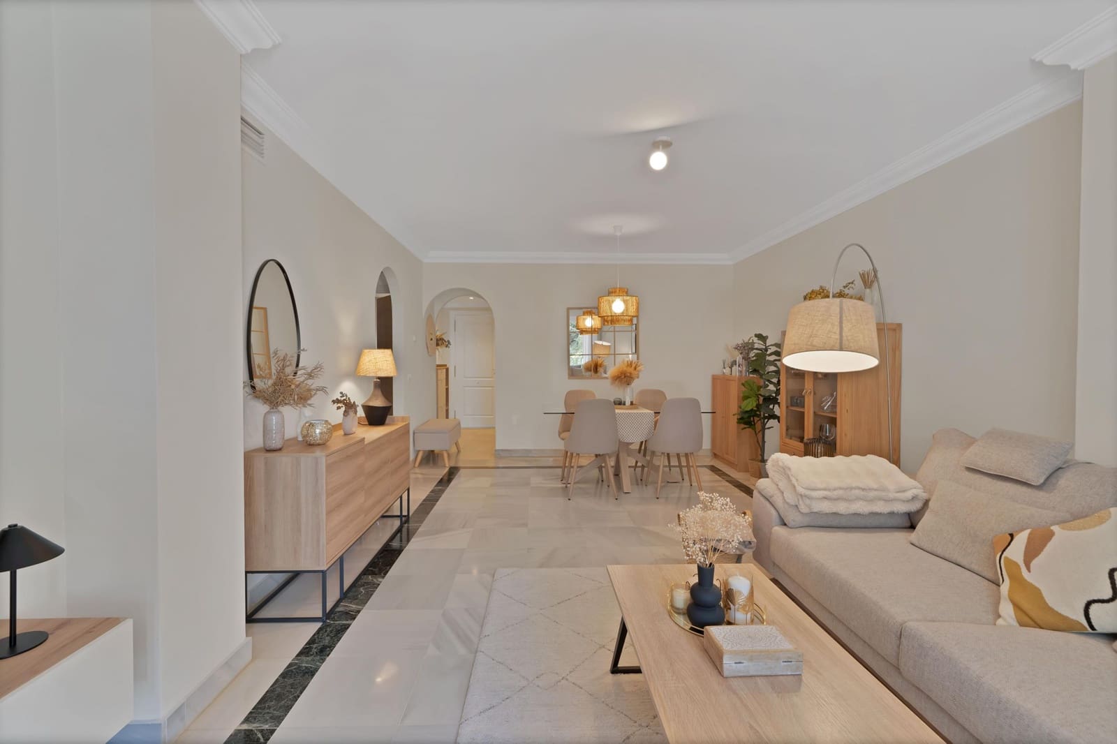 2 bedroom Apartment for sale in Marbella with pool garage - € 519,000 (Ref: 9855686)