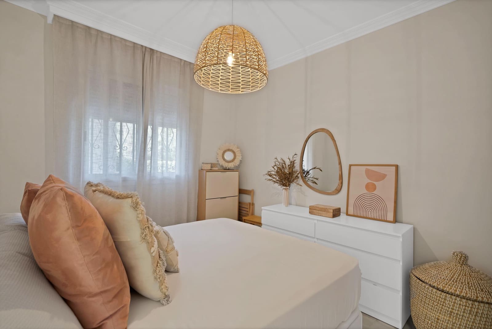 2 bedroom Apartment for sale in Marbella with pool garage - € 519,000 (Ref: 9855686)