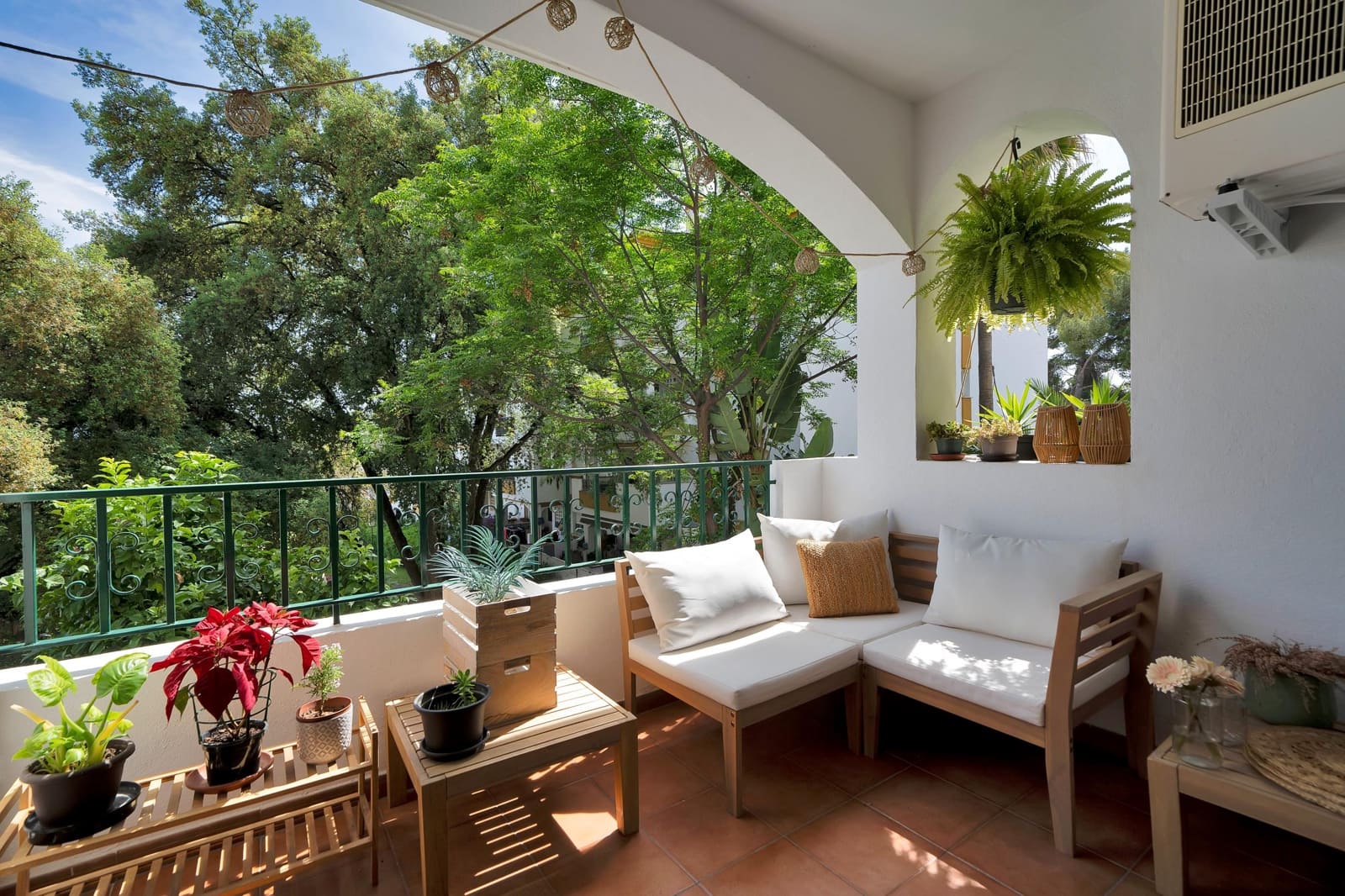 2 bedroom Apartment for sale in Marbella with pool garage - € 519,000 (Ref: 9855686)