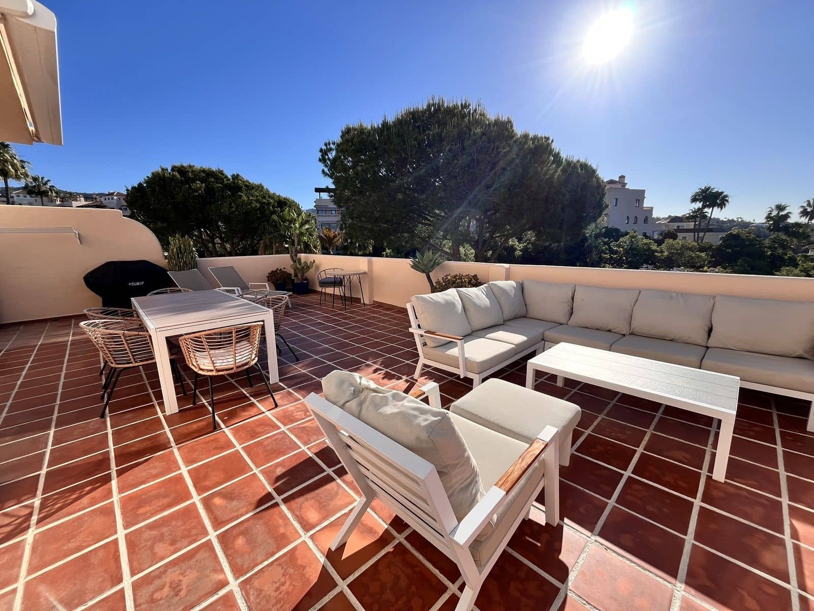 3 soverom Leilighet til salgs i Marbella med svømmebasseng - € 627 000 (Ref: 9860290)