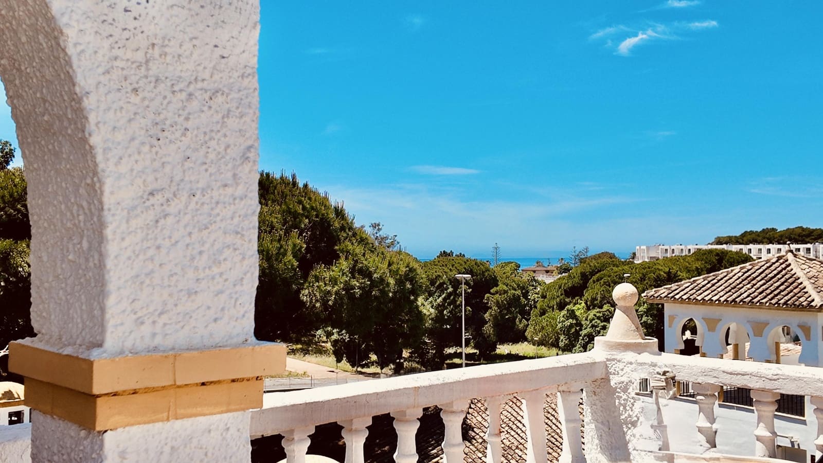 3 makuuhuone Rivitalo myytävänä paikassa Elviria mukana uima-altaan - 469 000 € (Ref: 9862051)