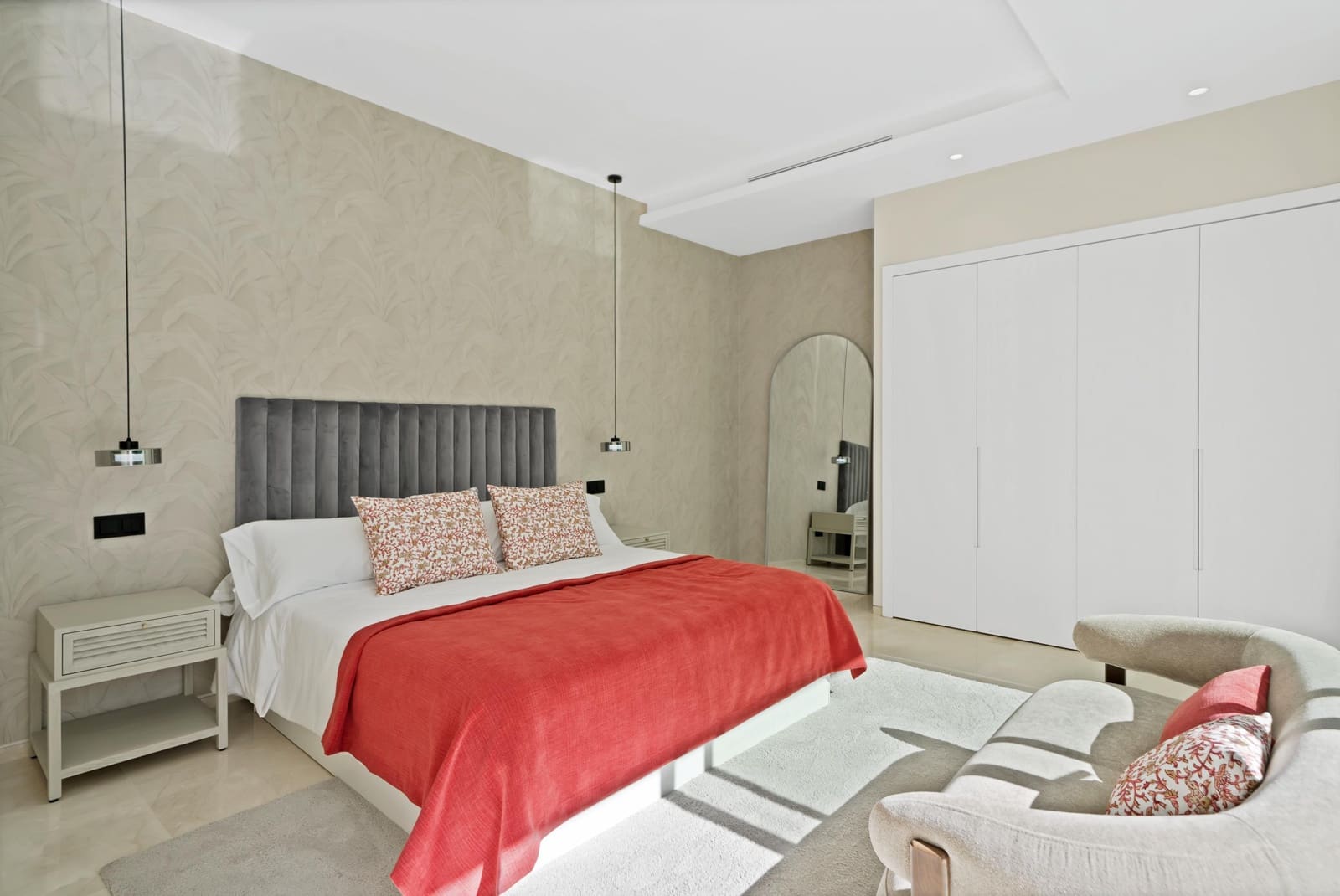 5 sypialnia Willa do wynajęcia w Nueva Andalucia z basenem garażem - 30 000 € (Ref: 9868826)