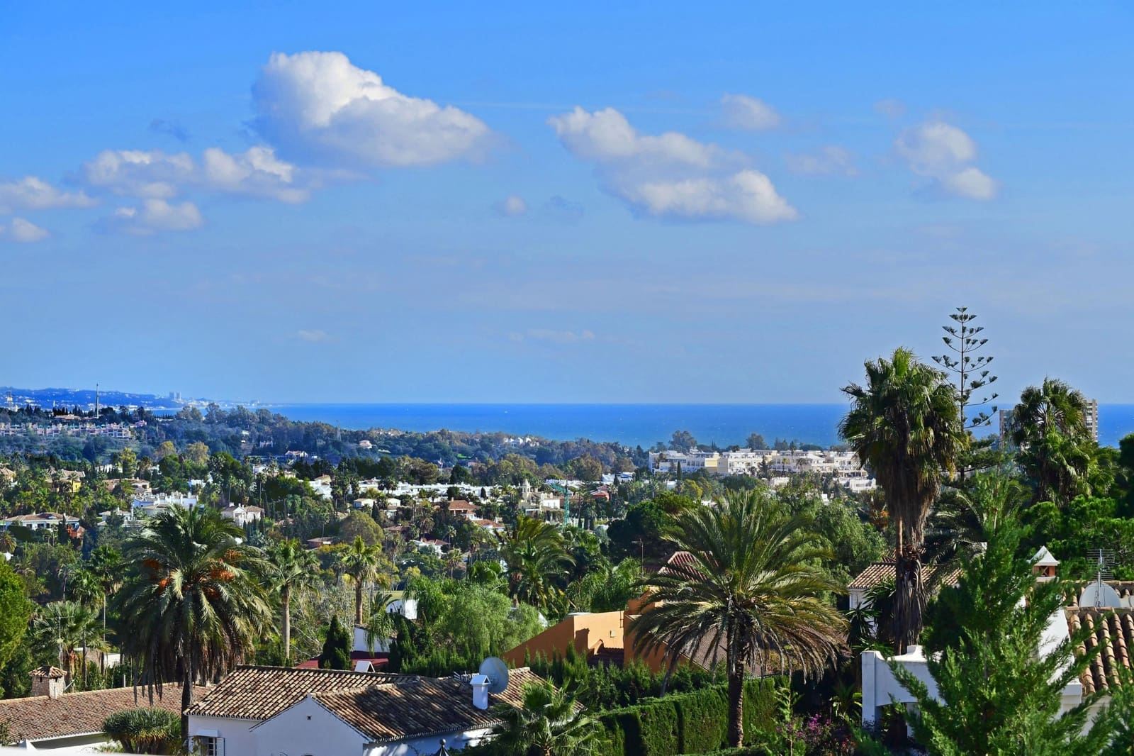 7 bedroom Villa for sale in Marbella with pool garage - € 4,400,000 (Ref: 9868829)