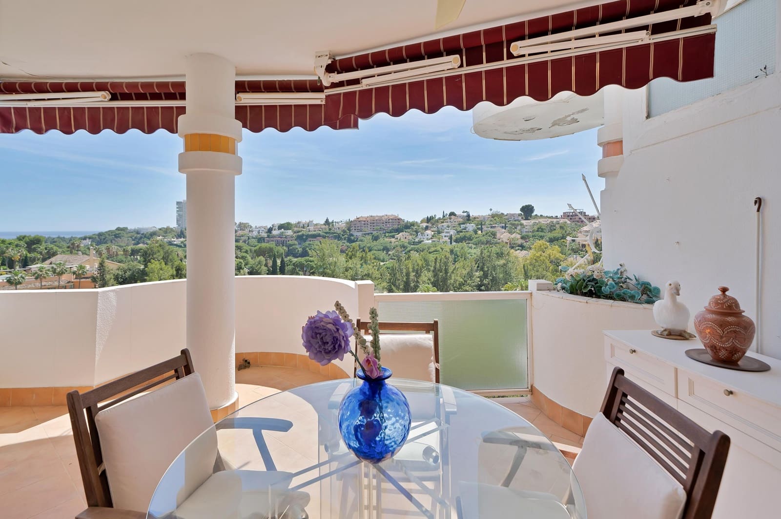 Ático de 2 habitaciones en Río Real en alquiler con piscina garaje - 2.000 € (Ref: 9873707)
