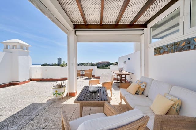 2 bedroom Penthouse for rent in Río Real, Marbella with pool garage - € 2,000 (Ref: 9873707)