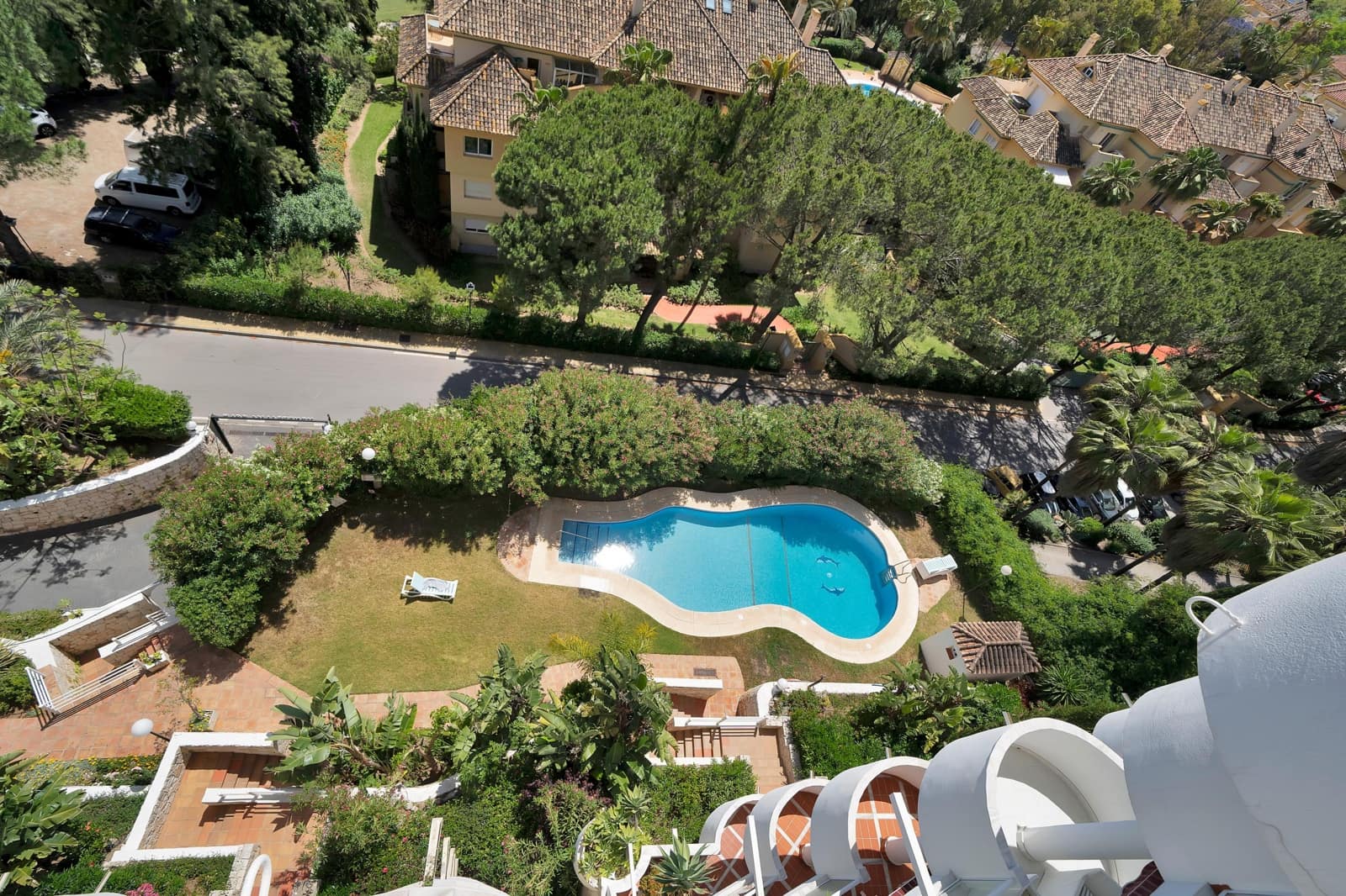 Ático de 2 habitaciones en Río Real en alquiler con piscina garaje - 2.000 € (Ref: 9873707)