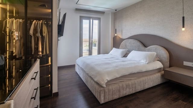 3 bedroom Penthouse for sale in Torrenueva, Mijas with pool garage - € 560,000 (Ref: 9876631)