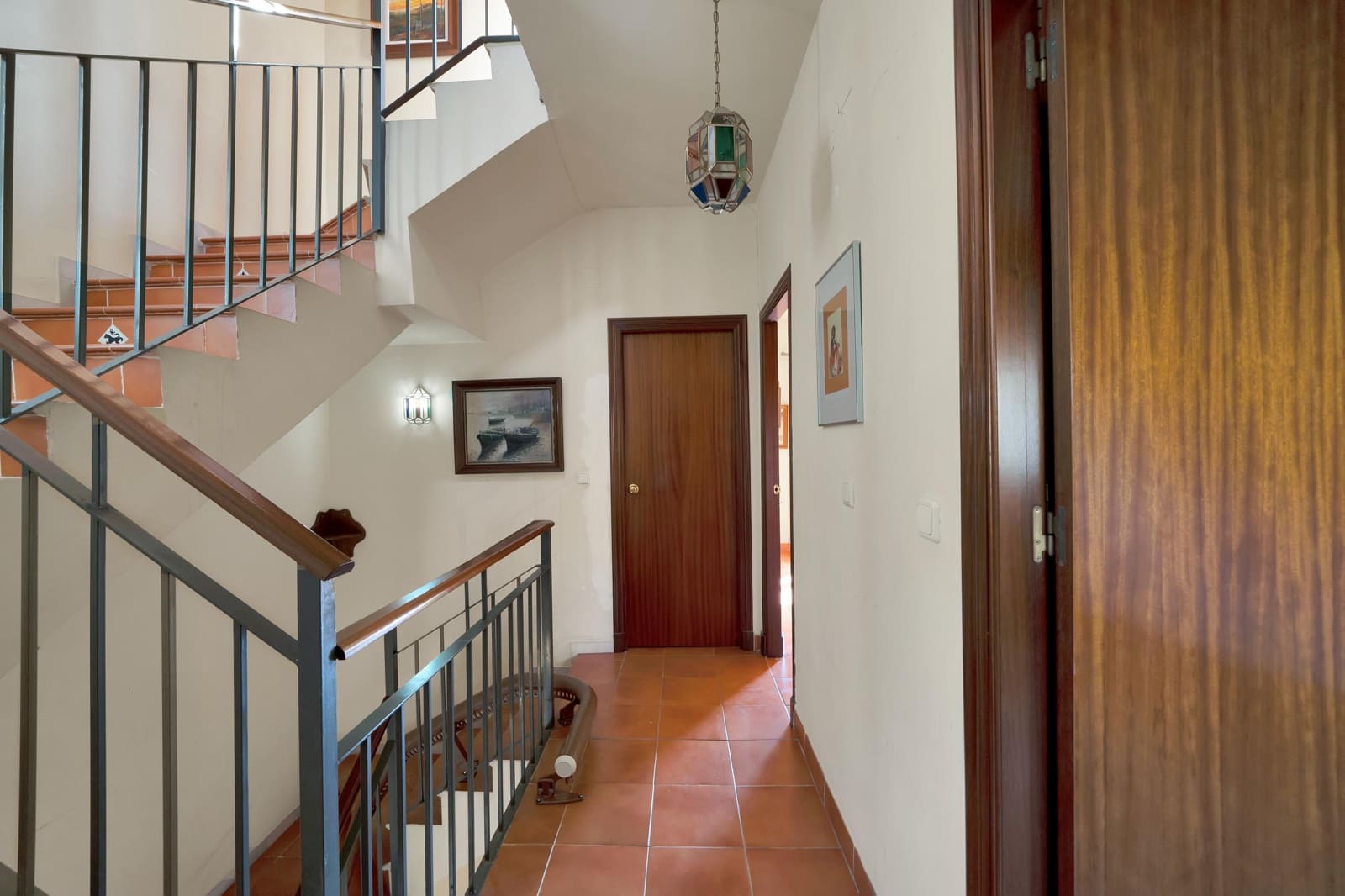 4 soveværelse Rækkehus til salg i Estepona med swimmingpool garage - € 550.000 (Ref: 9879024)