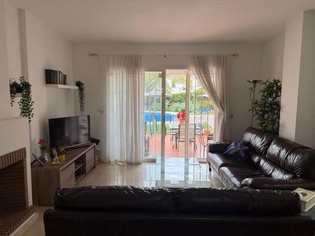 2 bedroom Apartment for rent in Bel-Air, Estepona with pool - € 1,500 (Ref: 9885028)