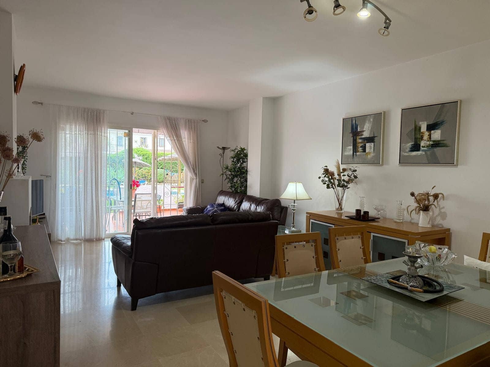 2 bedroom Apartment for rent in Bel-Air with pool - € 1,500 (Ref: 9885028)
