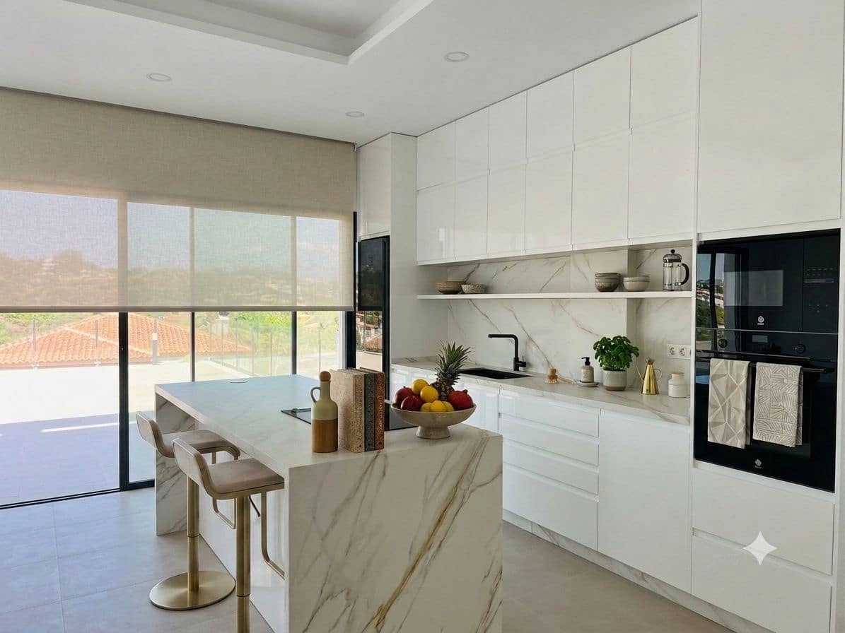 3 bedroom Villa for sale in Mijas with pool garage - € 1,450,000 (Ref: 9890577)