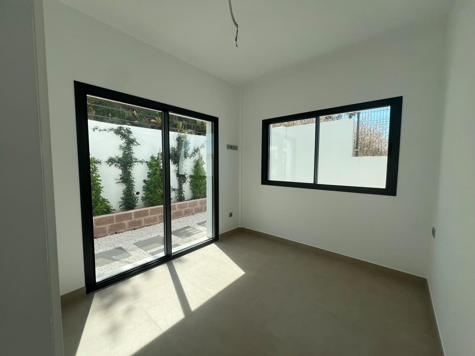 3 bedroom Villa for sale in Mijas with pool garage - € 1,450,000 (Ref: 9890577)