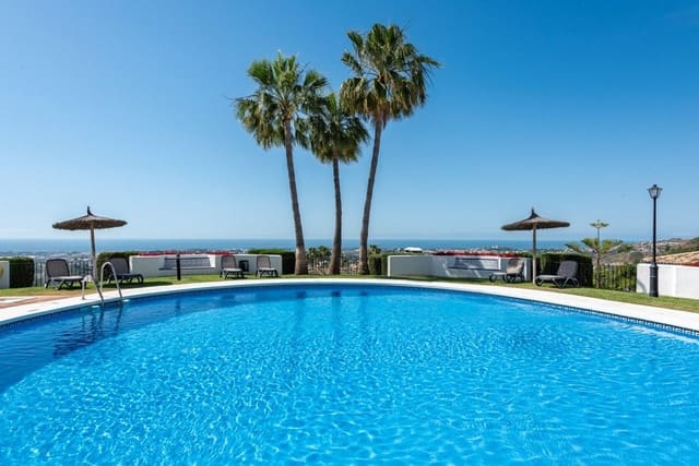 3 sovrum Lägenhet till salu i Benahavís med pool garage - 549 000 € (Ref: 9892564)