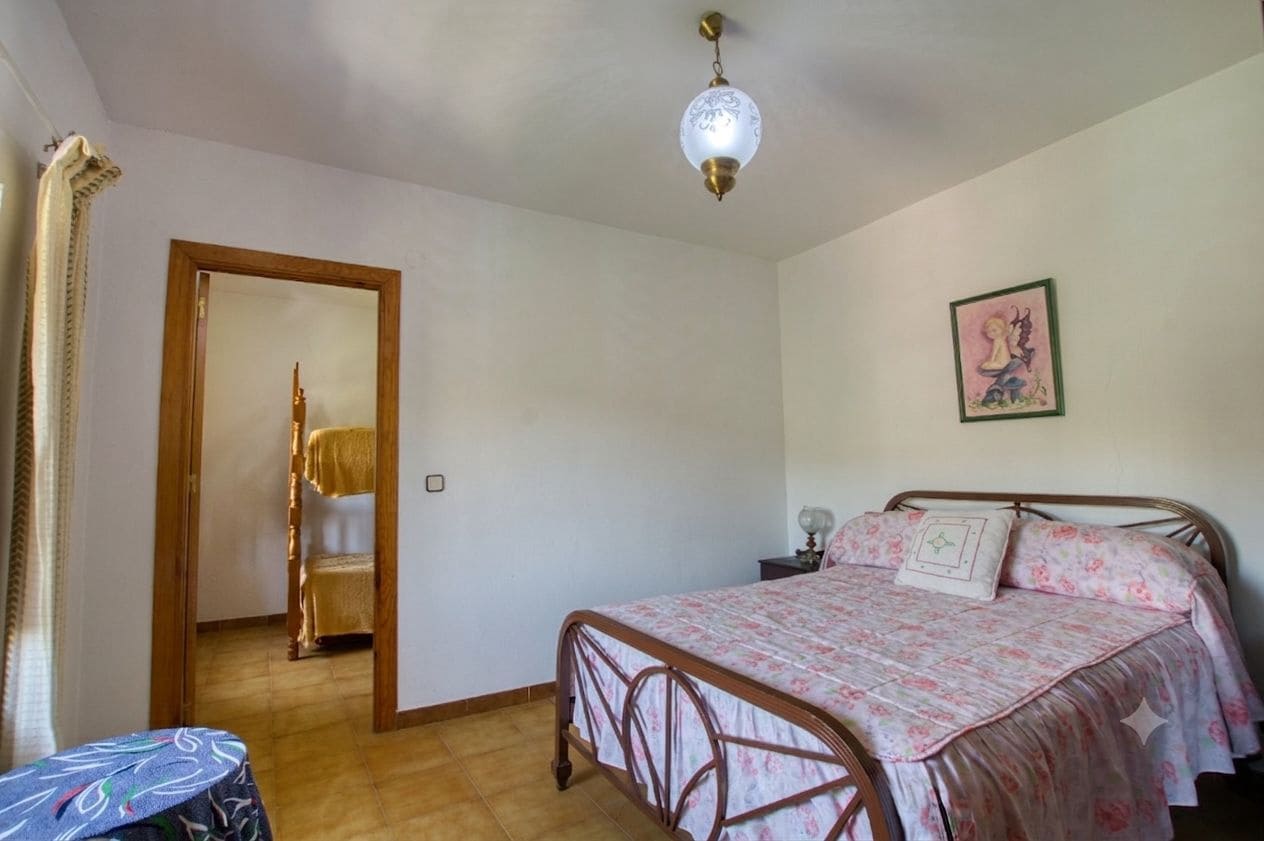 3 quarto Quinta/Casa Rural para venda em Canillas de Aceituno com garagem - 195 000 € (Ref: 9903834)