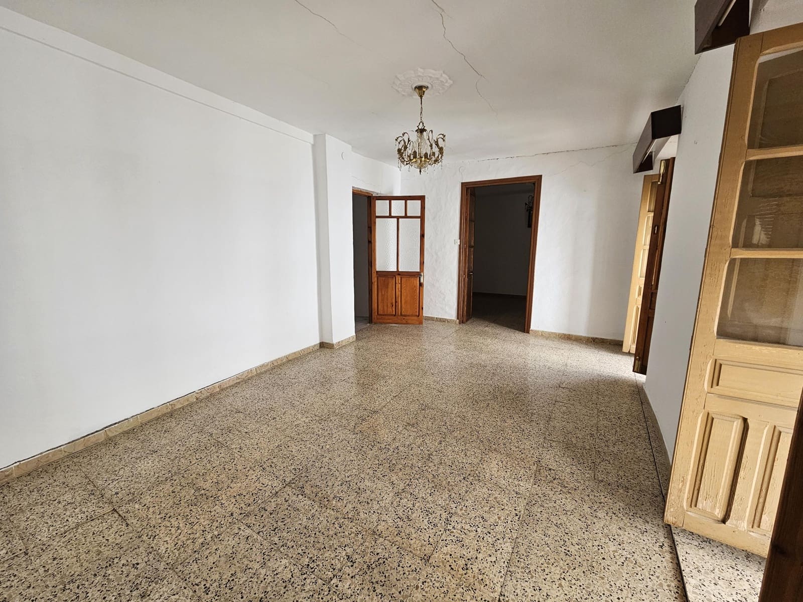 4 bedroom Villa for sale in El Burgo - € 75,000 (Ref: 9911241)