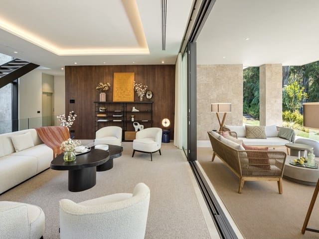 6 soverom Villa til salgs i Los Naranjos, Marbella med svømmebasseng garasje - € 4 649 000 (Ref: 9913668)