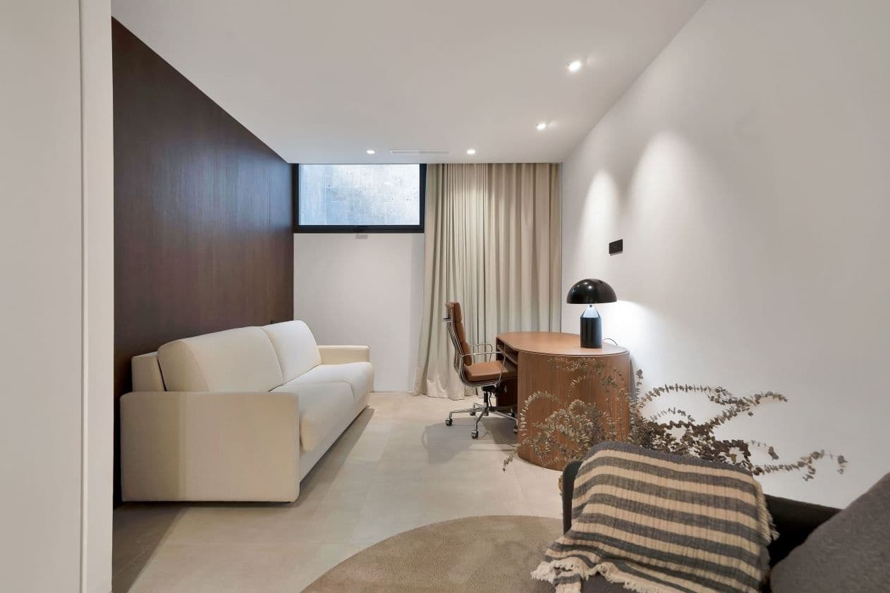 6 sypialnia Willa na sprzedaż w Nueva Andalucia z basenem garażem - 4 649 000 € (Ref: 9913668)