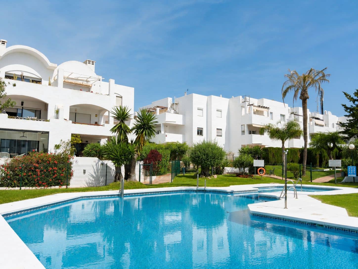 3 quarto Apartamento para venda em El Paraiso com piscina garagem - 399 500 € (Ref: 9913669)