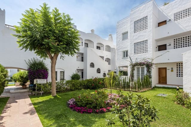 3 soveværelse Lejlighed til salg i El Paraiso, Estepona med swimmingpool garage - € 374.950 (Ref: 9913669)