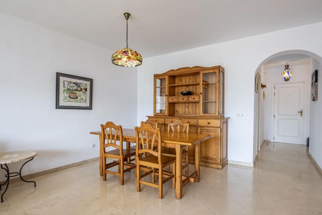 3 soveværelse Lejlighed til salg i El Paraiso, Estepona med swimmingpool garage - € 374.950 (Ref: 9913669)