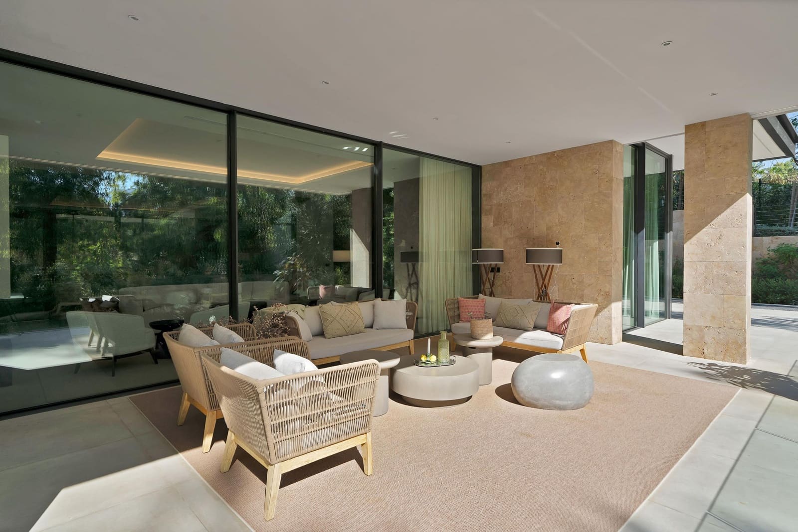 6 sovrum Villa att hyra i Nueva Andalucia med pool garage - 30 000 € (Ref: 9920620)