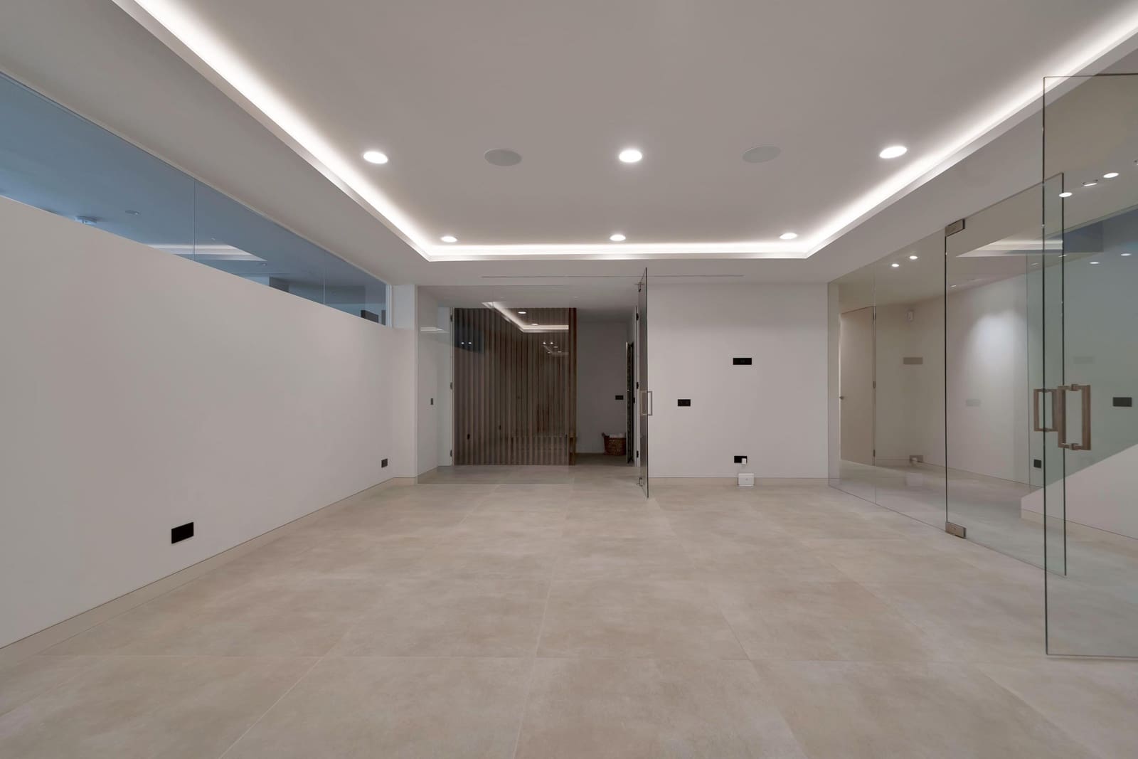 6 sovrum Villa att hyra i Nueva Andalucia med pool garage - 30 000 € (Ref: 9920620)